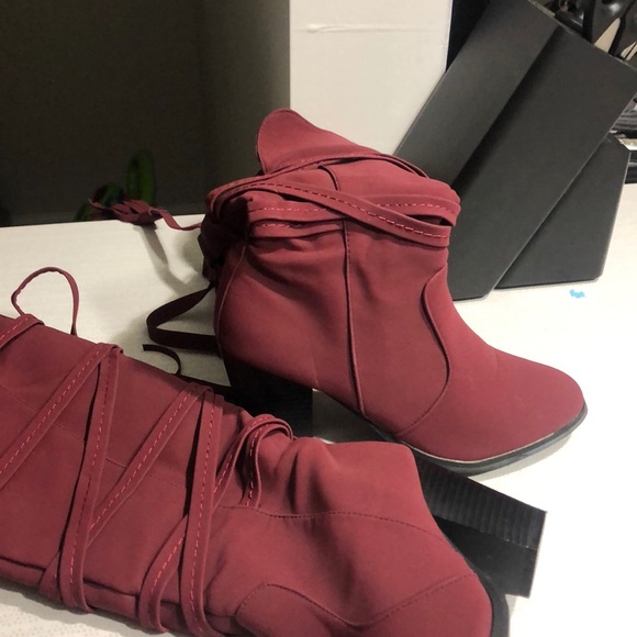 Dogwood Women Boots